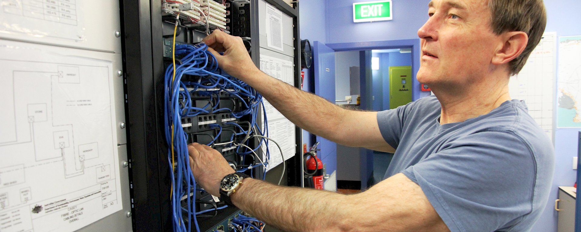 Information Technology Officer — Australian Antarctic Jobs